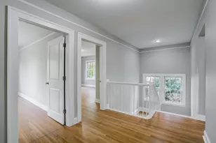 2056 Summit Ave, Saint Paul, MN 55105 - Photo 27