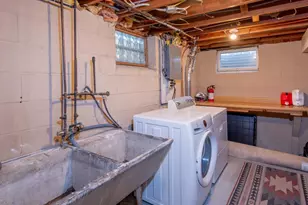 10341 Clinton Ave S, Bloomington, MN 55420 - Photo 23