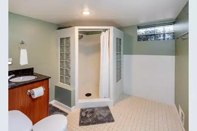 10341 Clinton Avenue S, Bloomington, MN 55420 - Photo 21