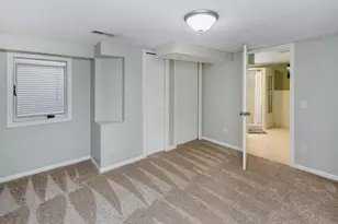 10341 Clinton Ave S, Bloomington, MN 55420 - Photo 19