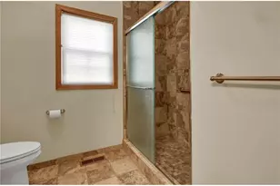 2421 Stearns Way, Saint Cloud, MN 56303 - Photo 9