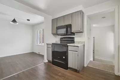 318 12th Street N, Moorhead, MN 56560 - Photo 5