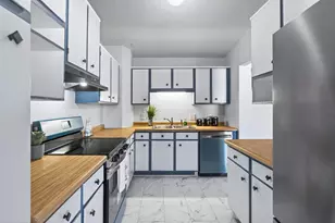 6830 Sandlewood Rd, Woodbury, MN 55125 - Photo 15