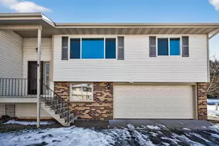 6830 Sandlewood Rd, Woodbury, MN 55125 - Photo 3