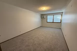 2700 Dale St N, Roseville, MN 55113 - Photo 7