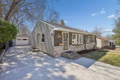 2344 Cowern Place E, North Saint Paul, MN 55109 - Photo 1