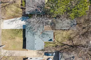 2344 Cowern Pl E, North Saint Paul, MN 55109 - Photo 49