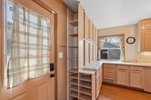 2344 Cowern Pl E, North Saint Paul, MN 55109 - Photo 9