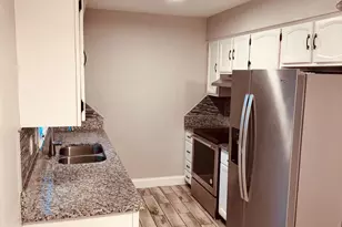 10701 Vincent Ave S, Bloomington, MN 55431 - Photo 7