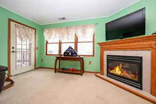 955 Bahls Dr, Hastings, MN 55033 - Photo 5