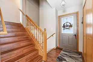 5447 Kalenda Dr NE, Albertville, MN 55301 - Photo 3