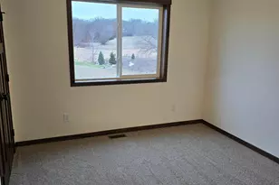 4840 Maple St, Rockford, MN 55373 - Photo 11