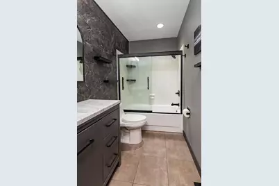 2601 Atlantic Drive S, Fargo,  58103 - Photo 25