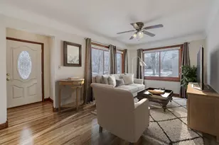 1021 Marshall Ave, Saint Paul Park, MN 55071 - Photo 3