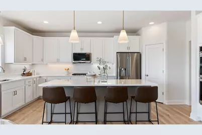 2041 Lusitano Street S, Shakopee, MN 55379 - Photo 21