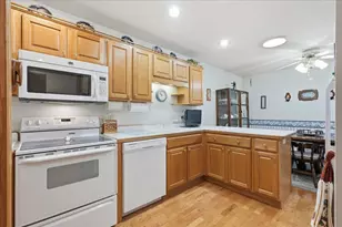 416 Raymond St, Somerset, WI 54025 - Photo 5