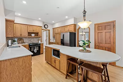 3970 Evergreen Place, Shoreview, MN 55126 - Photo 5