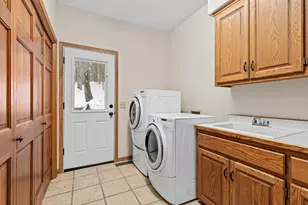 3970 Evergreen Pl, Shoreview, MN 55126 - Photo 17