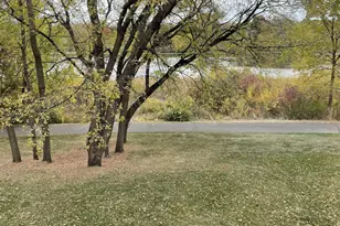 1467 Summit Shores E, Burnsville, MN 55306 - Photo 27