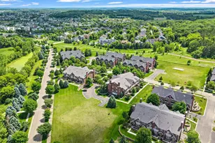 10814 Falling Water Ln, Woodbury, MN 55129 - Photo 91