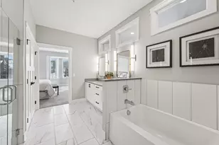 10814 Falling Water Ln, Woodbury, MN 55129 - Photo 25