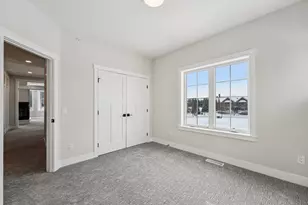 10814 Falling Water Ln, Woodbury, MN 55129 - Photo 29
