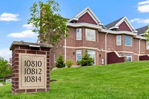 10814 Falling Water Ln, Woodbury, MN 55129 - Photo 63