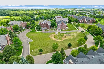 10814 Falling Water Lane #D, Woodbury, MN 55129 - Photo 71