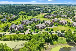 10814 Falling Water Ln, Woodbury, MN 55129 - Photo 89