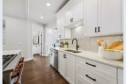 10814 Falling Water Lane #D, Woodbury, MN 55129 - Photo 15