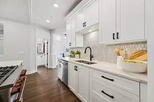 10814 Falling Water Ln, Woodbury, MN 55129 - Photo 15