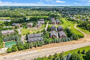 10814 Falling Water Ln, Woodbury, MN 55129 - Photo 97