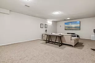 10316 Nesbitt Ave S, Bloomington, MN 55437 - Photo 29