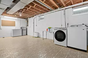 10316 Nesbitt Ave S, Bloomington, MN 55437 - Photo 37