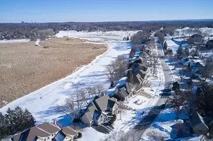 11472 Mt Curve Rd, Eden Prairie, MN 55347 - Photo 31