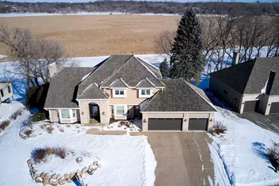 11472 Mount Curve Road, Eden Prairie, MN 55347 - Photo 37