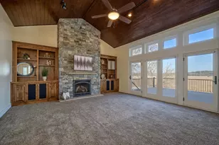 11472 Mt Curve Rd, Eden Prairie, MN 55347 - Photo 85