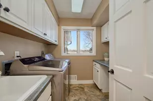 11472 Mt Curve Rd, Eden Prairie, MN 55347 - Photo 67