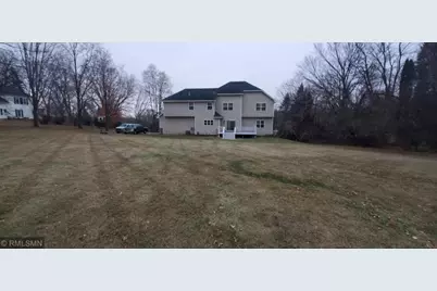 25200 Yellowstone Trail, Excelsior, MN 55331 - Photo 3