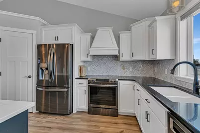 1413 Lavender Avenue S, Sartell, MN 56377 - Photo 3