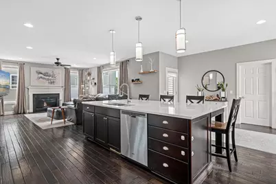 12598 84th Place N, Maple Grove, MN 55369 - Photo 3