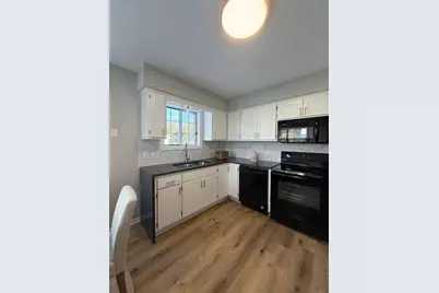 8590 Corcoran Path, Inver Grove Heights, MN 55076 - Photo 5