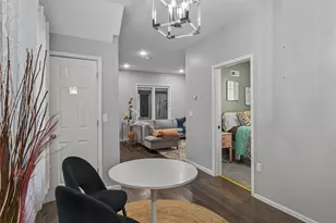 884 Westminster St, Saint Paul, MN 55130 - Photo 7