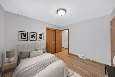 304 16th Avenue NE, Austin, MN 55912 - Photo 17