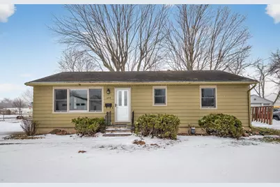 304 16th Avenue NE, Austin, MN 55912 - Photo 1