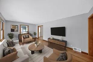 304 16th Ave NE, Austin, MN 55912 - Photo 3