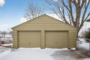 304 16th Ave NE, Austin, MN 55912 - Photo 35