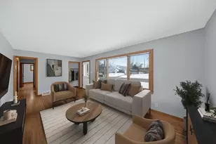 304 16th Ave NE, Austin, MN 55912 - Photo 5