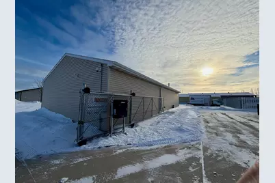 1821 26th Street S, Moorhead, MN 56560 - Photo 3