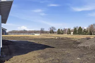 4736 Hampton Loop S, Moorhead, MN 56560 - Photo 33